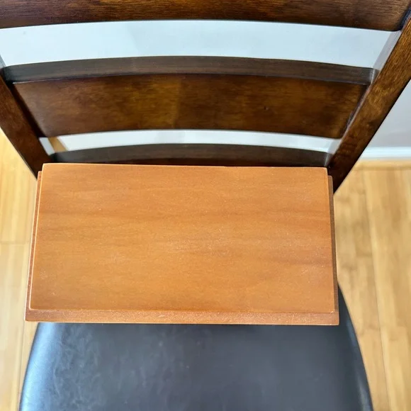 Frank Lloyd Wright Bulova Wooden Clock for mantel - Picture 6 of 12